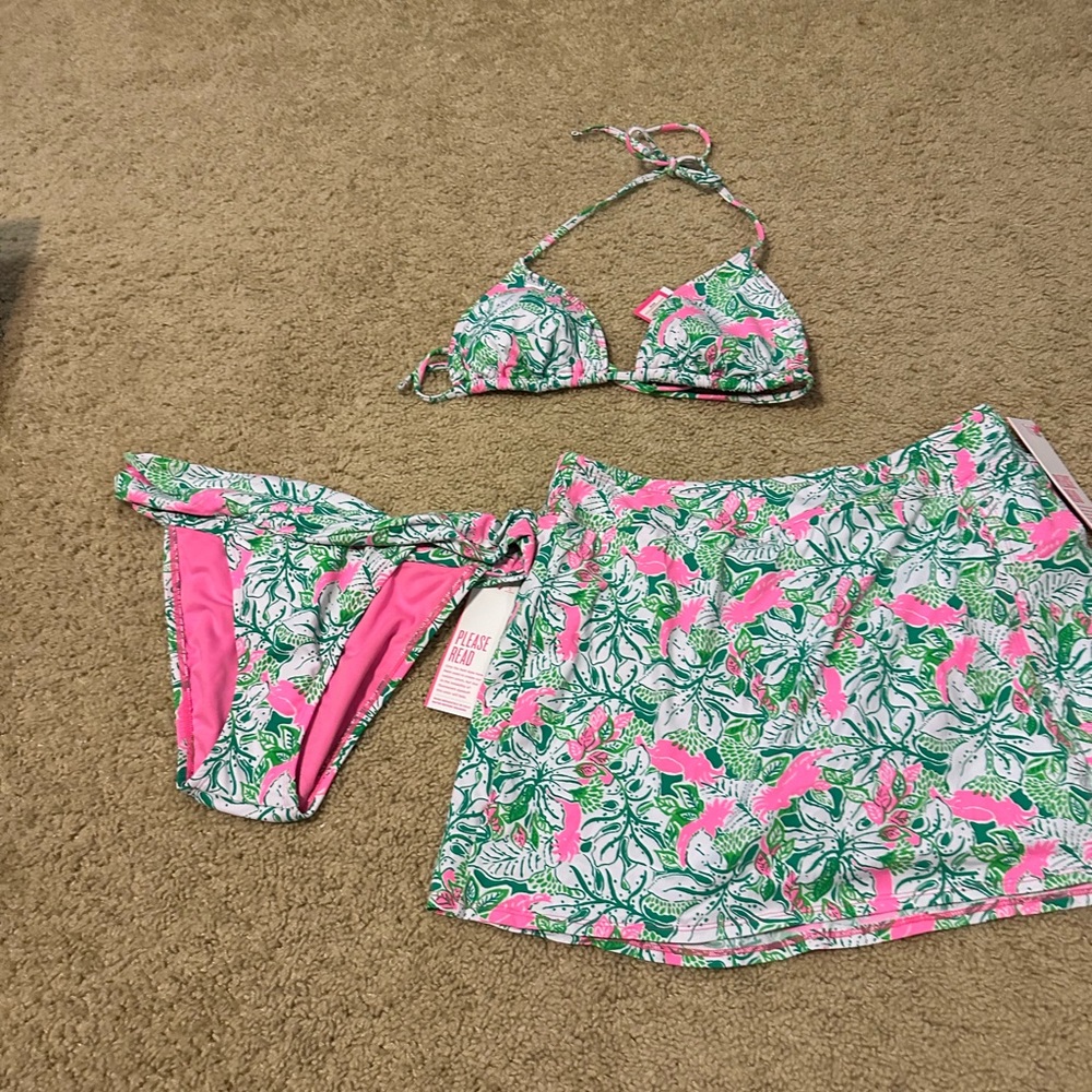 NWT! Lilly Pulitzer swimsuit set